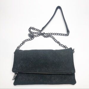 Kelly Wynne | Flirty Flip Over Crossbody